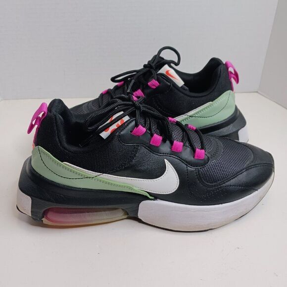 Nike Air Max Verona Black Cosmic Fuchsia Women's size 9M - Picture 1 of 10
